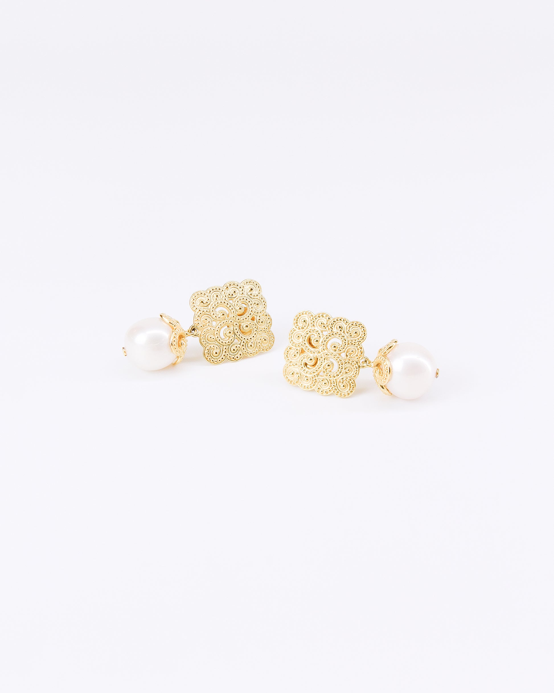 helena earrings - TRUVAI